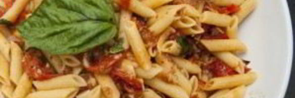 паста с беконом и помидорами