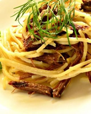 Паста с говядиной и сыром