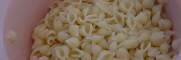 паста с соусом из чечевицы