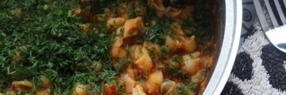 паста с соусом из чечевицы