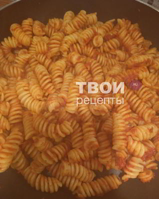 Паста с соусом