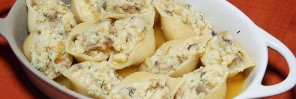 ракушки, фаршированные пшенной кашей и грибами