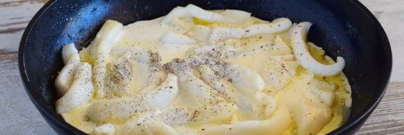 спагетти с кальмарами в сливочном соусе