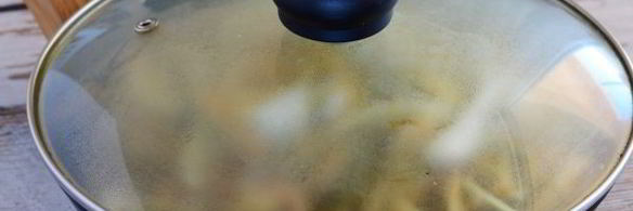 спагетти с кальмарами в сливочном соусе