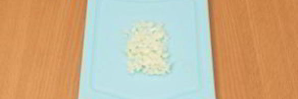 спагетти с креветками и помидорами