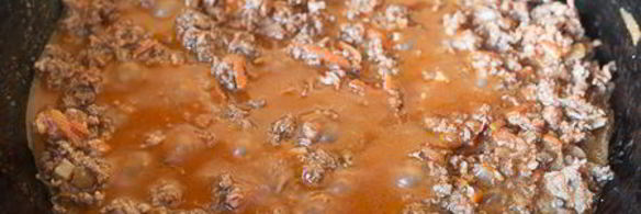 спагетти с мясным соусом