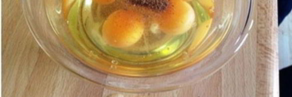 спагетти с жареным беконом и сырно-яичным соусом