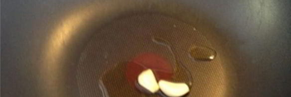 спагетти с жареным беконом и сырно-яичным соусом