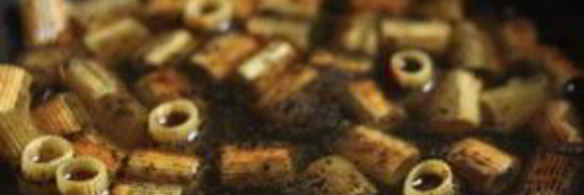 жареные макароны