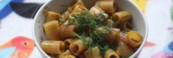 жареные макароны