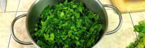 чакапули с зеленью и вином