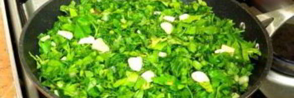 чакапули с зеленью и вином