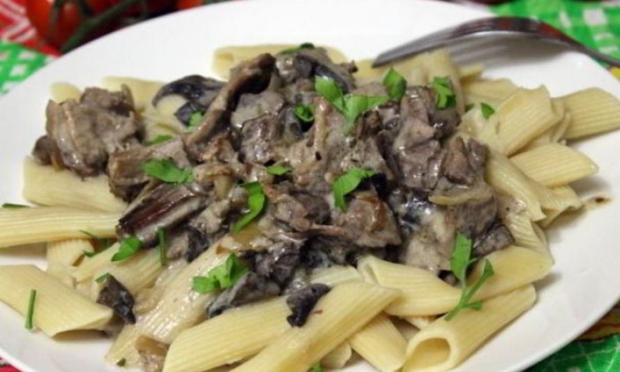 Рецепт говядины в сметанном соусе