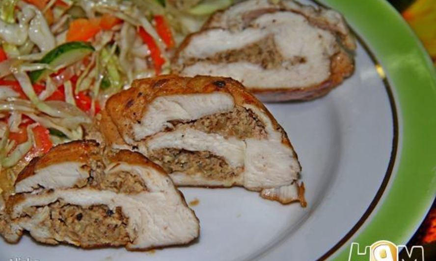 Рецепт куриной грудки, фаршированной ореховой пастой