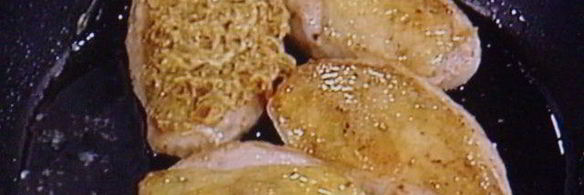 куриная грудка под корочкой из абриксового карри с миндальным кускусом