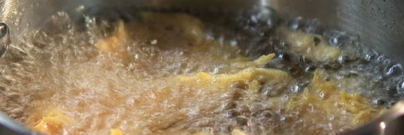 куриное филе в морковном кляре с морковным салатом