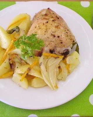 Куриные бедра с картошкой в духовке