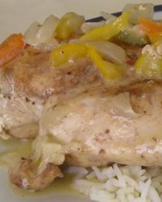 Куриные грудки в кокосовом соусе