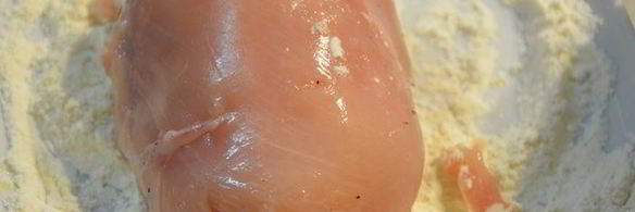 куриные грудки в панировке из отрубей