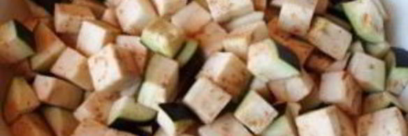 куриные сердечки с баклажанами