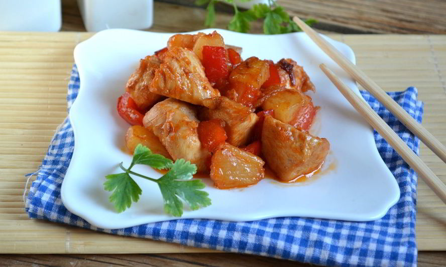 Рецепт курицы в кисло-сладком соусе с ананасами