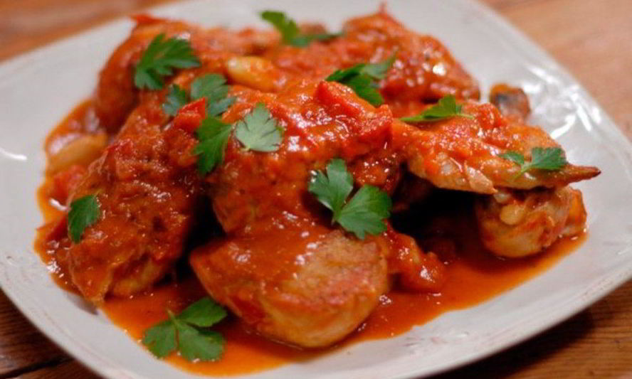 Рецепт курицы в томатном соусе в духовке