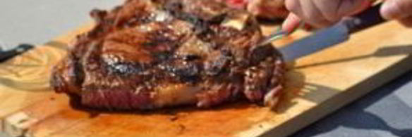 мясо с кровью