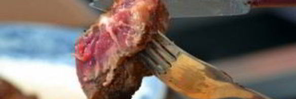 мясо с кровью