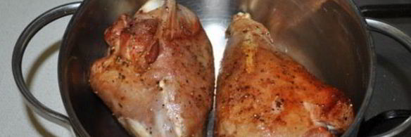 ножки индейки, тушенные с овощами