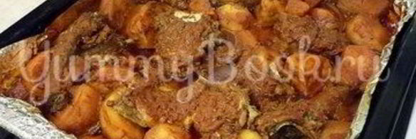 острая утка, запеченная с картофелем и морковью