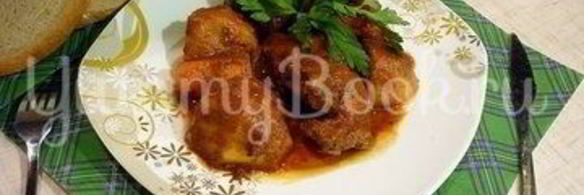 острая утка, запеченная с картофелем и морковью