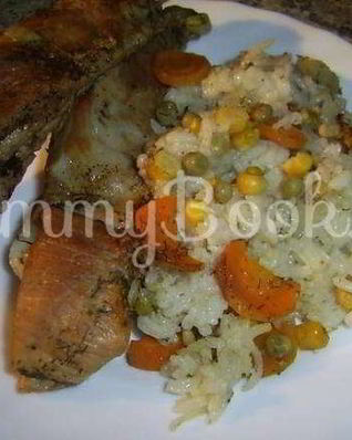 Свинина с рисом и кукурузой