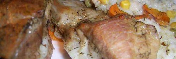 свинина с рисом и кукурузой