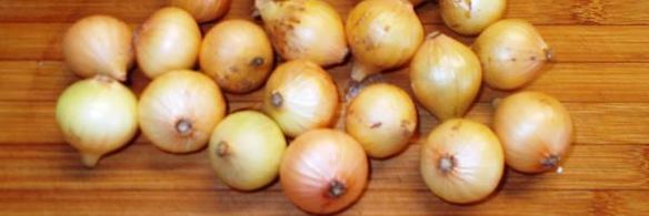 свиной окорок с острыми апельсиновыми луковицами