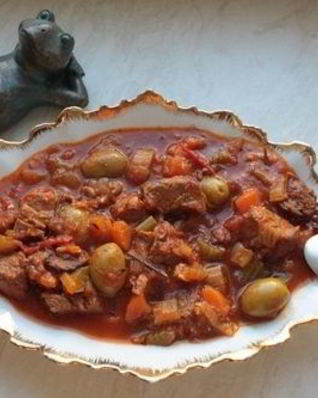 Телятина, тушеная в мультиварке