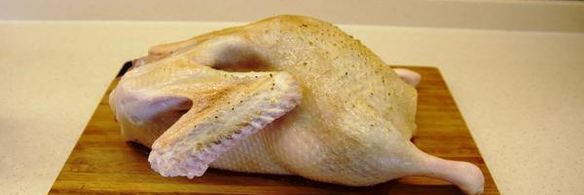 томленая утка под изумрудным соусом