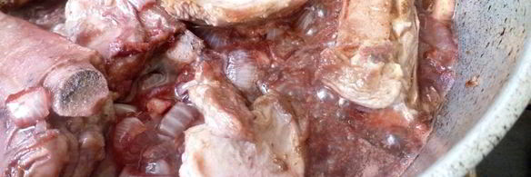 томленные бараньи ребра с красным вином