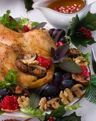 Утка, фаршированная рисом с пряными травами