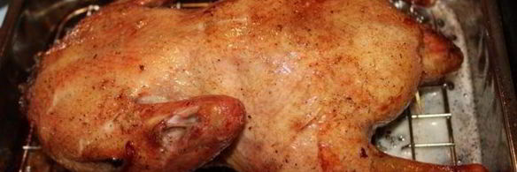 утка, запеченная с апельсинами и клюквой