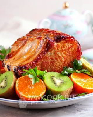 Запеченная свиная корейка в мандариновом соусе