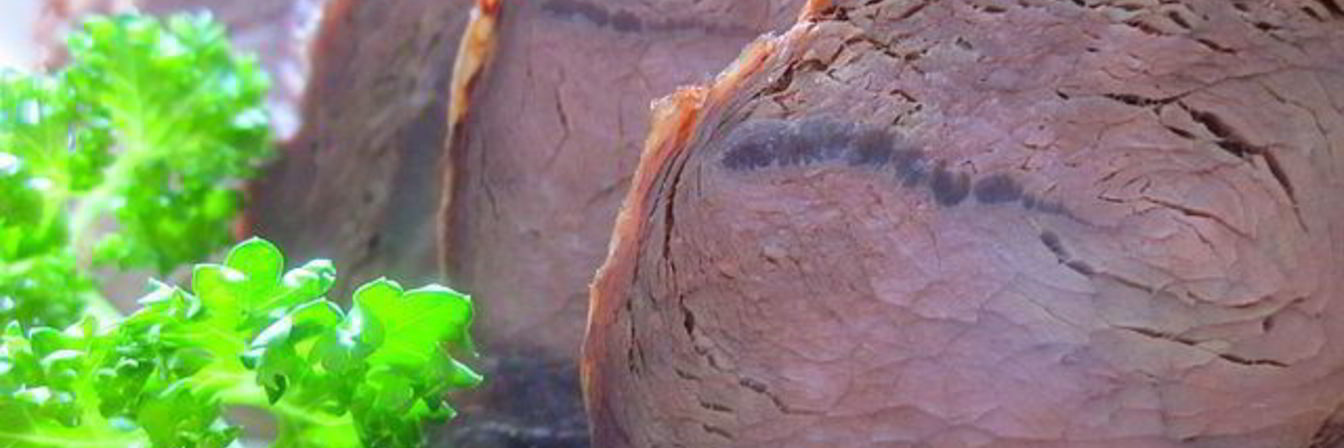 Запеченное мясо кабана