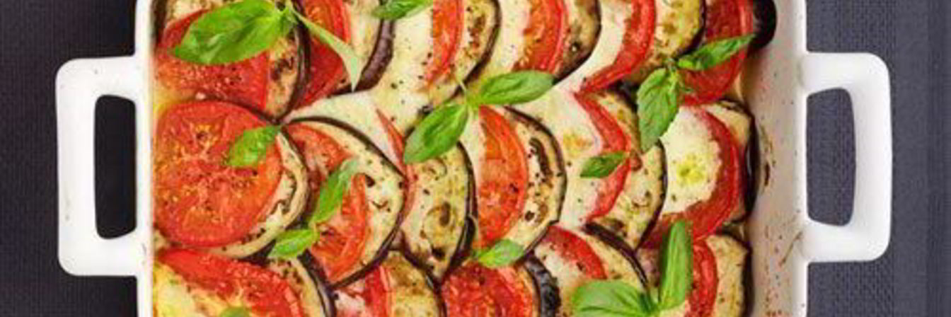 Баклажаны с сулугуни и помидорами