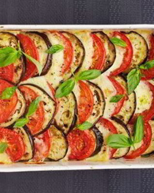 Баклажаны с сулугуни и помидорами