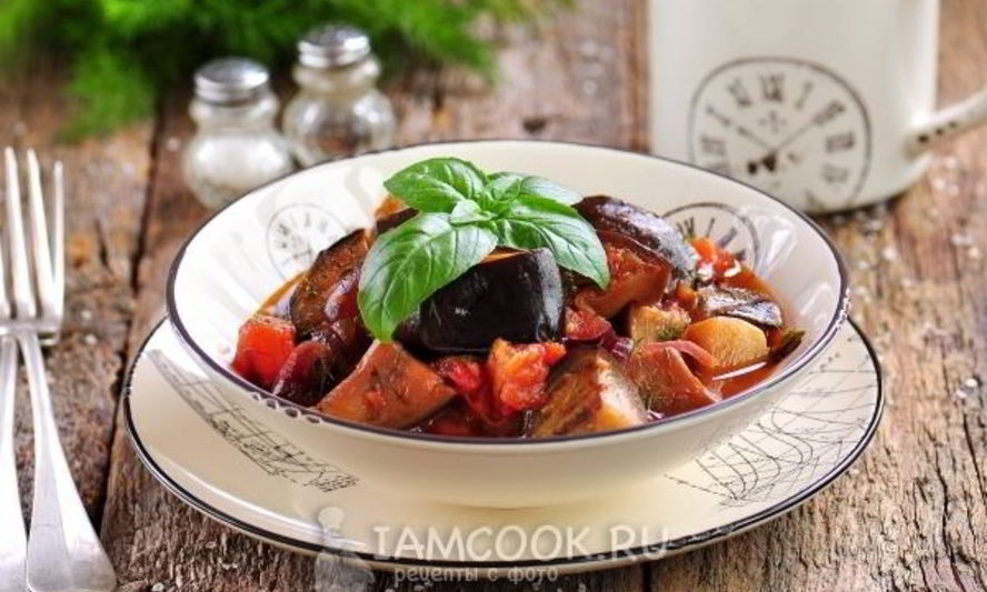 Рецепт баклажанов тушеных с помидорами