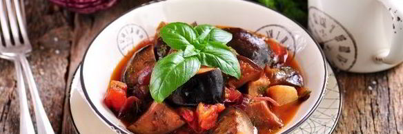 баклажаны тушеные с помидорами