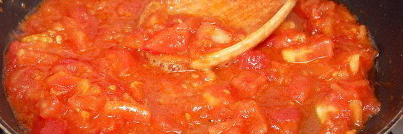 баклажаны в томатном соусе с чесноком