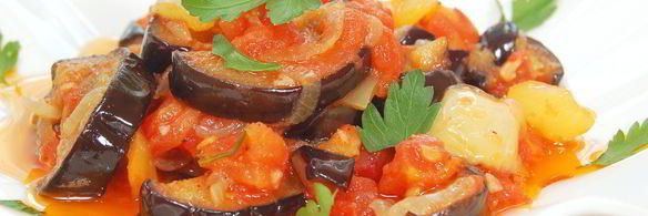 баклажаны в томатном соусе с чесноком