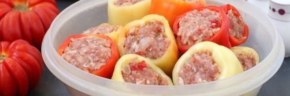 фаршированный мясом перец с картофелем