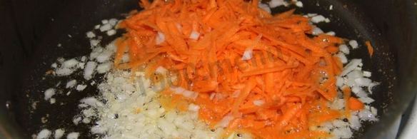 фаршированный перец с рисом, фаршем и капустой