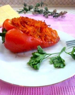 Фаршированный перец запеченный в духовке с мясом